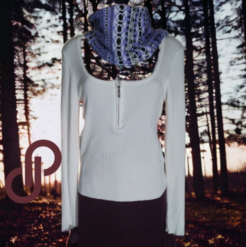 NWOT GUESS long sleeve ribbed top wide neckline with zipper front size XL